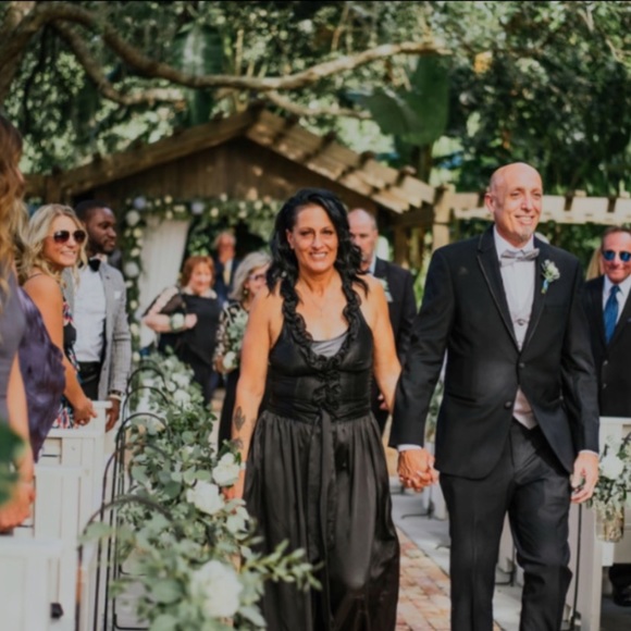 Meet your Posher, Julie - Picture 4 of 8